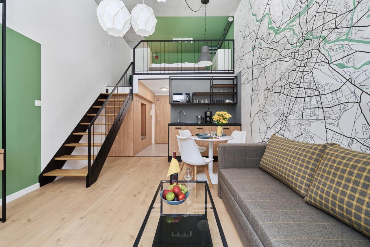 Mezzanine Studio Apartments Zarembowicza Wroclaw Airport By Renters Extérieur photo