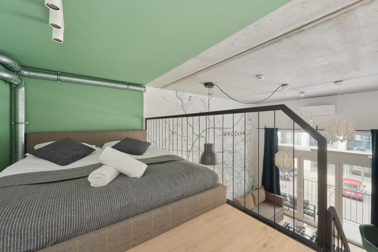 Mezzanine Studio Apartments Zarembowicza Wroclaw Airport By Renters Extérieur photo
